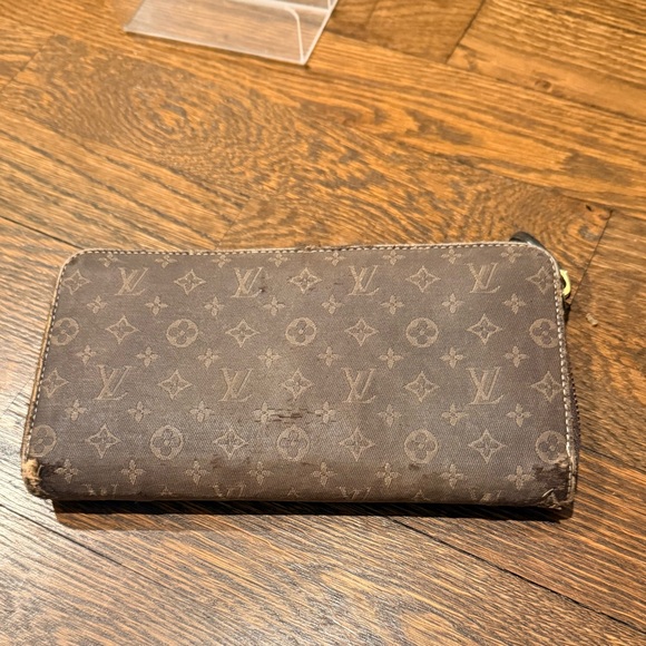 Louis Vuitton Classic Mini Lin Monogram Zipper Wallet - Picture 8 of 15